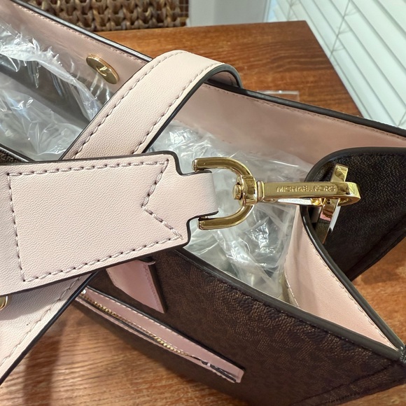 Michael Kors Brown and Pink Tote Bag - Picture 6 of 15